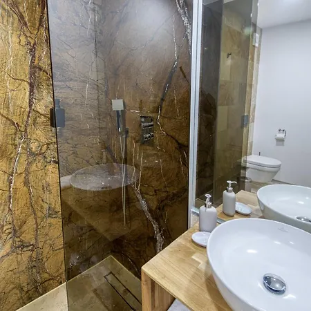 Studio Astria Rosegold - Complex Novum Apartment *