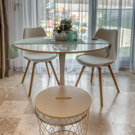 Apartment Studio Astria Rosegold - Complex Novum Olimp