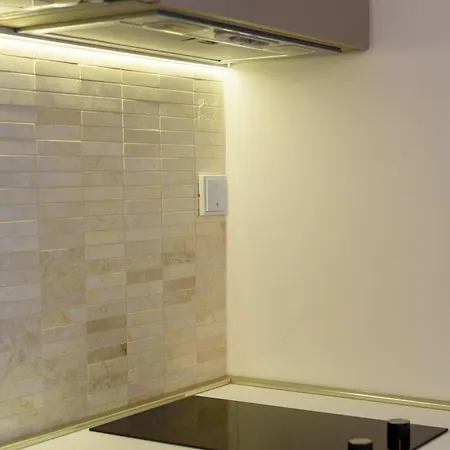 Astria Rosegold - Complex Novum Apartment